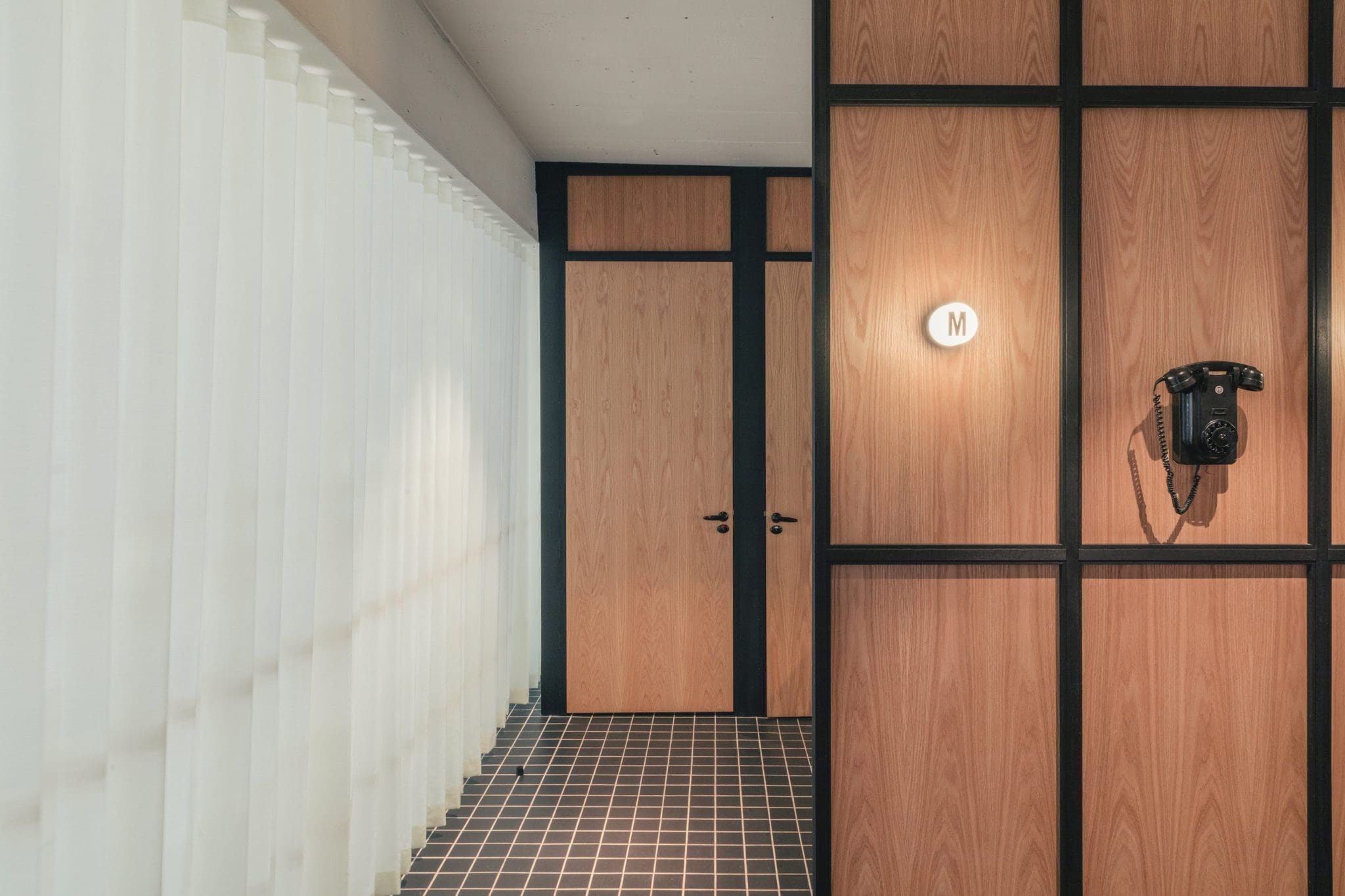 Toilets in American Oak